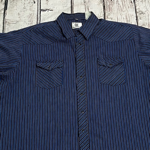 Vintage Corral Western Short Sleeve Pearl Snap Cowboy Button Down Shirt - Picture 3 of 5